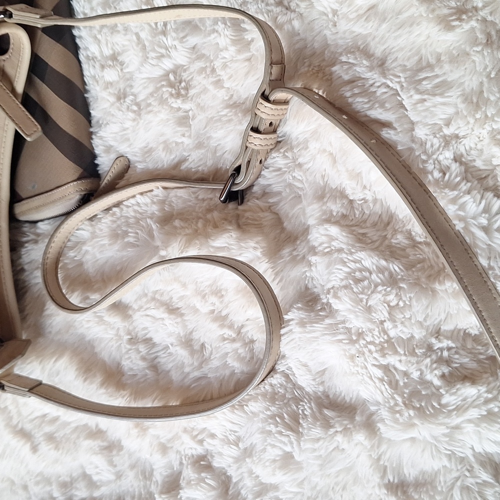 Sale! Pre-owned Burberry Smoked Trench Coated Crossbody Bag Plus … - Picture 8 of 16